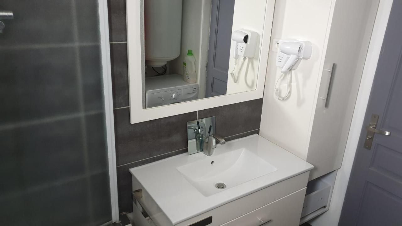 Mas La Farelle Gite, Fitness & Salle De Jeux Gratuite & Spa En Supplement Νιμ Εξωτερικό φωτογραφία